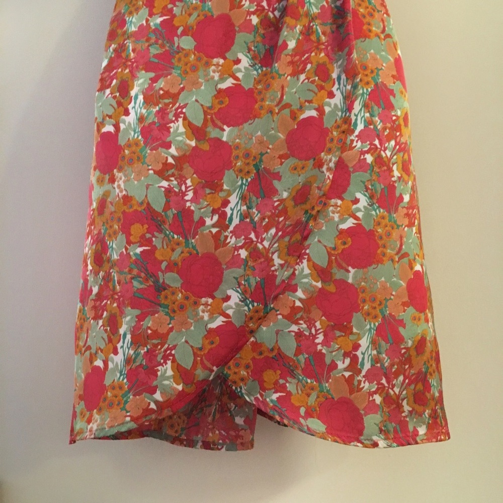 Forever 21 Contemporary Floral Sleeveless Dress - Picture 5 of 8